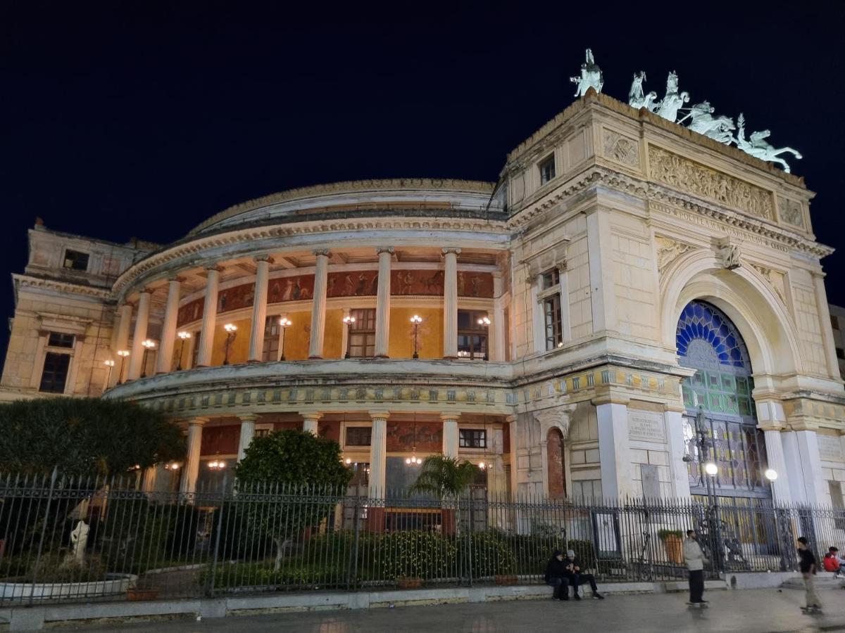 Piazza Politeama Lägenhet Palermo Exteriör bild